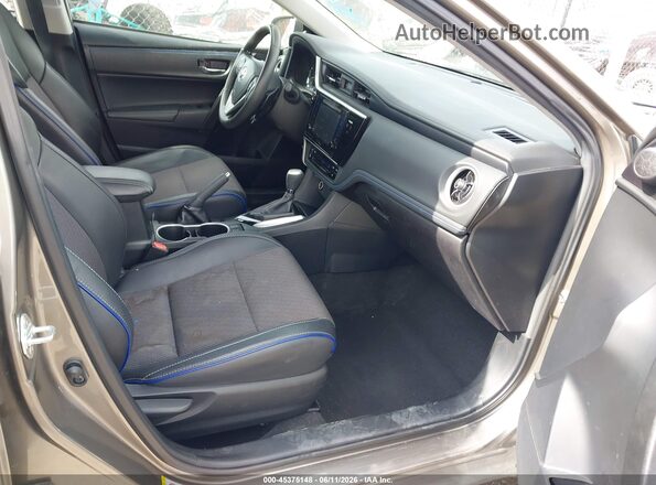 2T1BURHE8HC835217 2017 TOYOTA COROLLA Серый Вид салона спереди