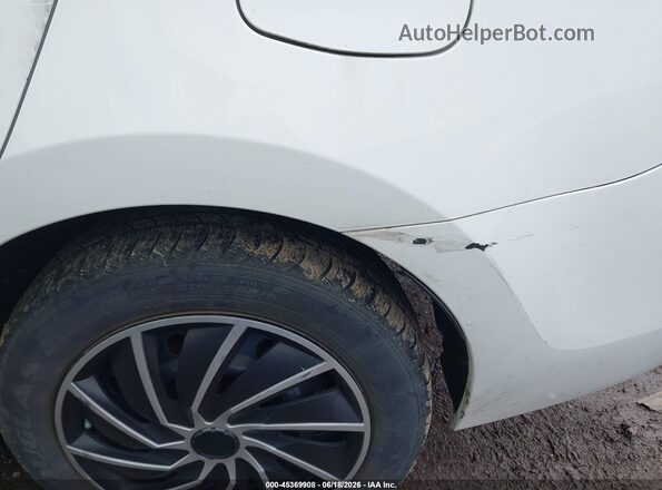 2T1BURHE8HC938525 2017 TOYOTA COROLLA White 