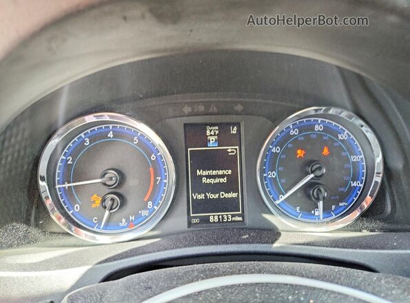 2T1BURHE8JC020523 2018 TOYOTA COROLLA Red 