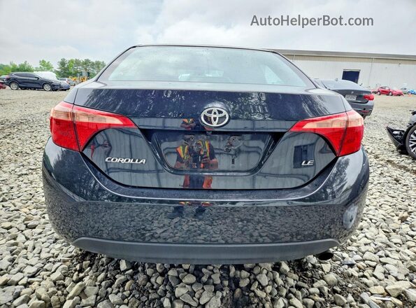 2T1BURHE8JC096839 2018 TOYOTA COROLLA Black Widok z tyłu