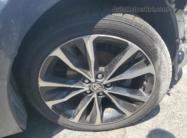 2T1BURHE8JC106138 2018 TOYOTA COROLLA Gray 