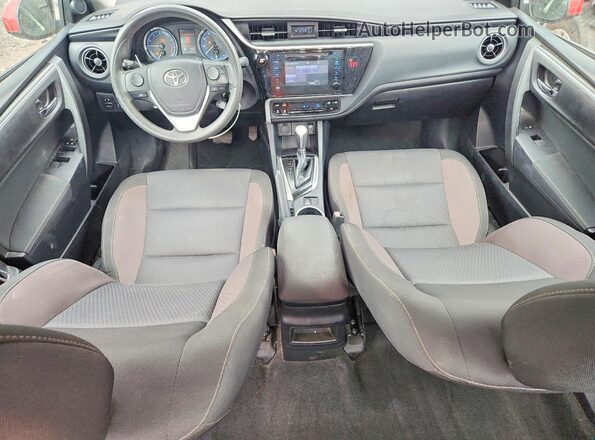 2T1BURHE8JC983101 2018 TOYOTA COROLLA Red Առջևի վահանակի տեսք