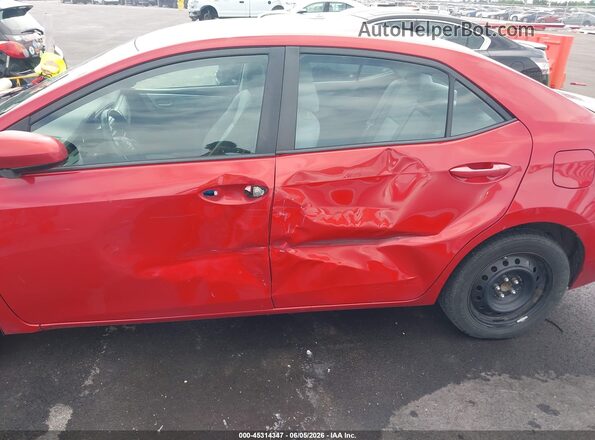 2T1BURHE9GC606236 2016 TOYOTA COROLLA Red Widok z przodu