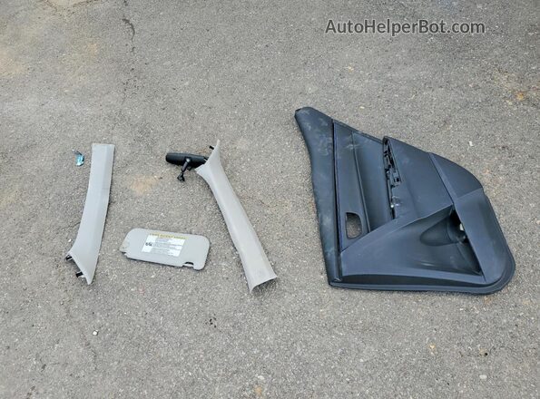 2T1BURHE9HC793446 2017 TOYOTA COROLLA Синий Вид подкапотного пространства