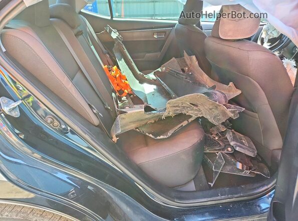 2T1BURHE9HC793513 2017 TOYOTA COROLLA Teal Հետևի նստատեղերի տեսք