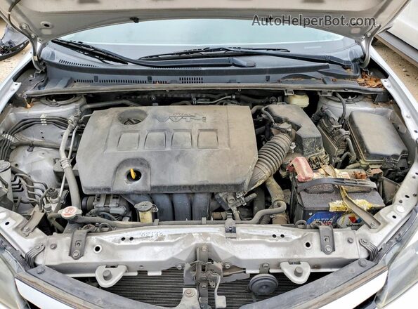 2T1BURHE9HC931499 2017 TOYOTA COROLLA Silver Սալոնի հետևի տեսք