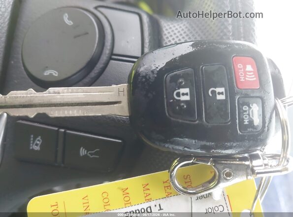 2T1BURHE9HC945791 2017 TOYOTA COROLLA Black Вид панелі приладів