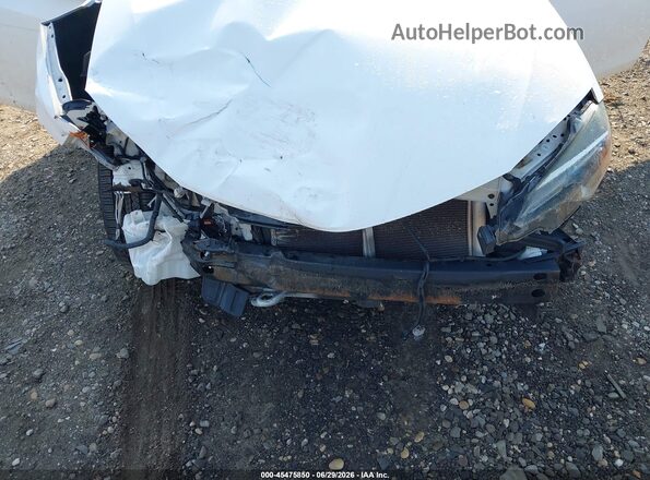 2T1BURHE9JC044281 2018 TOYOTA COROLLA Белый Вид спереди