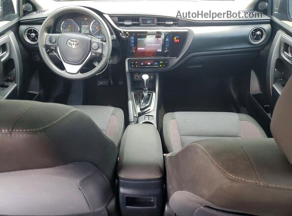 2T1BURHE9JC045186 2018 TOYOTA COROLLA Black Առջևի վահանակի տեսք