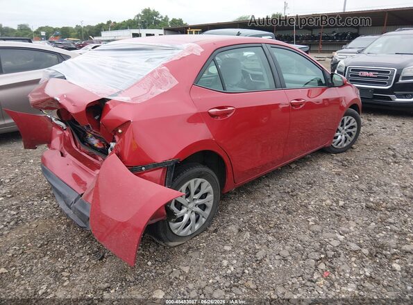 2T1BURHE9JC052946 2018 TOYOTA COROLLA Red Задня права чверть