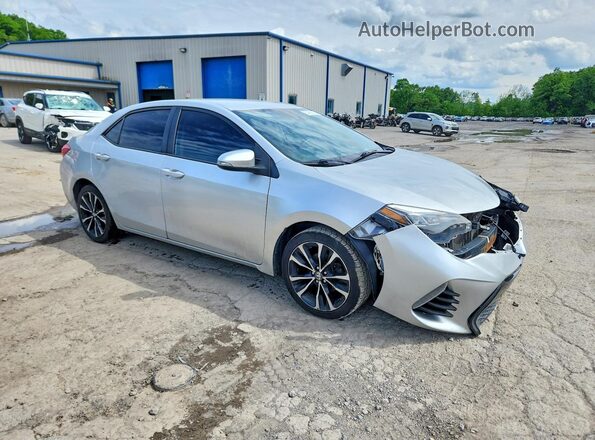 2T1BURHE9JC088958 2018 TOYOTA COROLLA Silver 