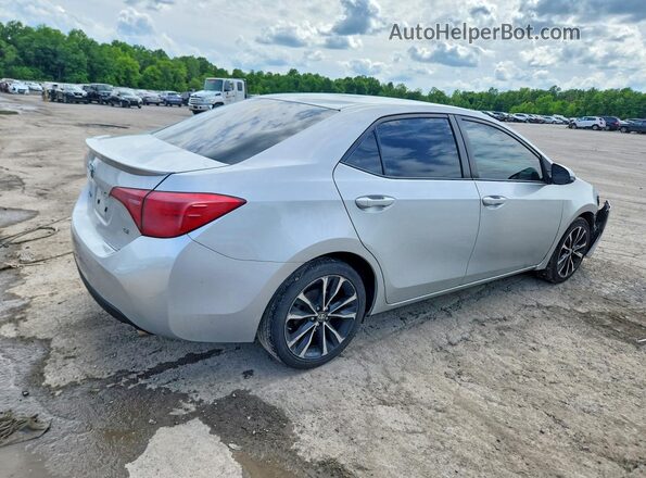2T1BURHE9JC088958 2018 TOYOTA COROLLA Silver 