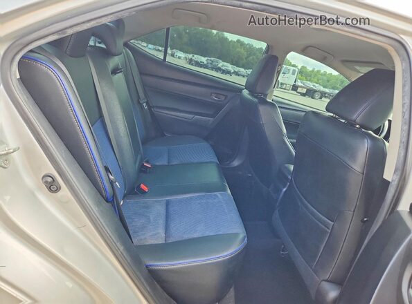 2T1BURHE9JC088958 2018 TOYOTA COROLLA Silver 