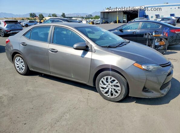 2T1BURHE9JC102194 2018 TOYOTA COROLLA Gray 