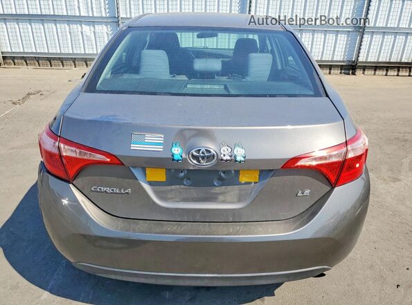 2T1BURHE9JC102194 2018 TOYOTA COROLLA Gray 