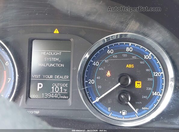 2T1BURHE9JC987304 2018 TOYOTA COROLLA Gray უკანა სავარძლების ხედი