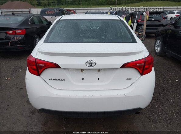 2T1BURHE9JC991725 2018 TOYOTA COROLLA White 