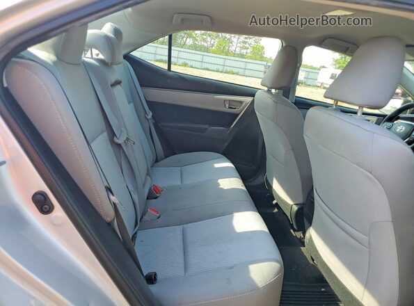 2T1BURHEXGC714154 2016 TOYOTA COROLLA Серебряный Вид задних сидений
