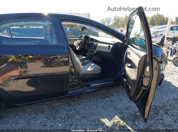 2T1BURHEXHC800582 2017 TOYOTA COROLLA Black Вид салону спереду