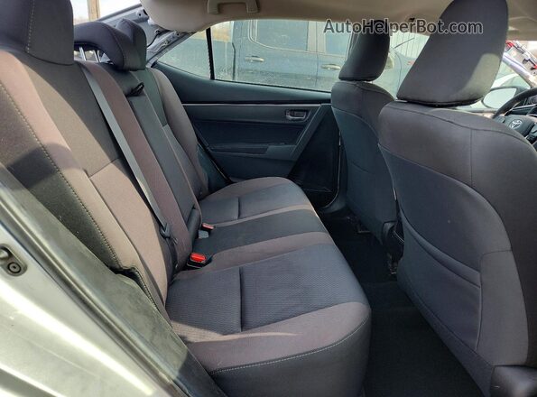 2T1BURHEXJC045617 2018 TOYOTA COROLLA Silver უკანა სავარძლების ხედი