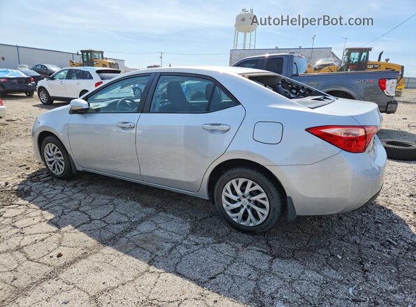 2T1BURHEXJC045617 2018 TOYOTA COROLLA Silver უკანა მარცხენა