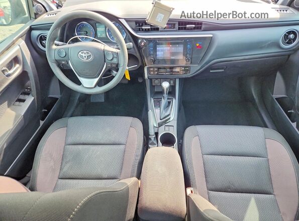 2T1BURHEXJC045617 2018 TOYOTA COROLLA Silver წინა პანელის ხედი