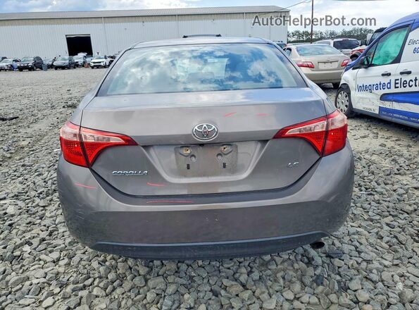 2T1BURHEXJC973928 2018 TOYOTA COROLLA Brown უკანა ხედი
