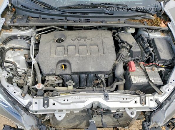 2T1BURHEXKC193008 2019 TOYOTA COROLLA Silver Widok wnętrza z tyłu