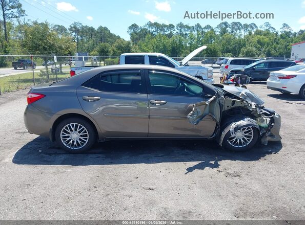 2T1BURHEXKC222829 2019 TOYOTA COROLLA Tan Rear interior view