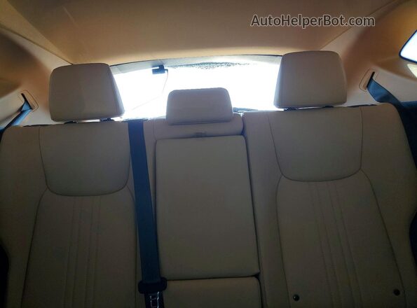 2T2AGCEZ4TC109673 2026 LEXUS NX White Rear seats view