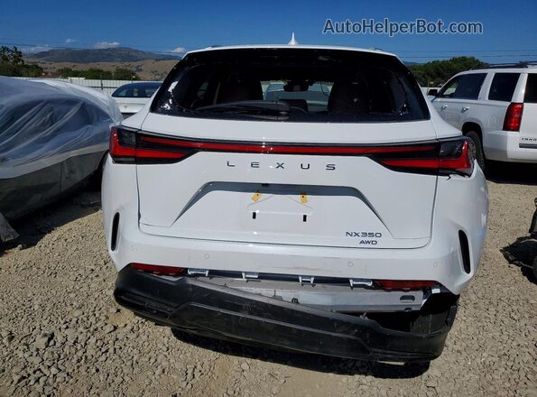 2T2AGCEZ4TC109673 2026 LEXUS NX White Rear view