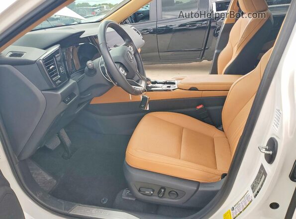 2T2AKCEZ8SC033694 2025 LEXUS NX White 