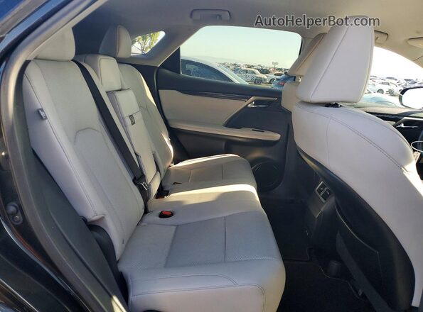 2T2AZMAA5NC240808 2022 LEXUS RX Black Widok wnętrza z tyłu