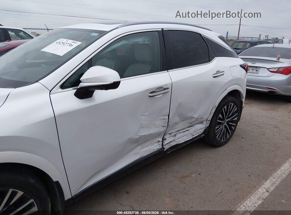 2T2BAMBA4RC037179 2024 LEXUS RX 350 White Front view