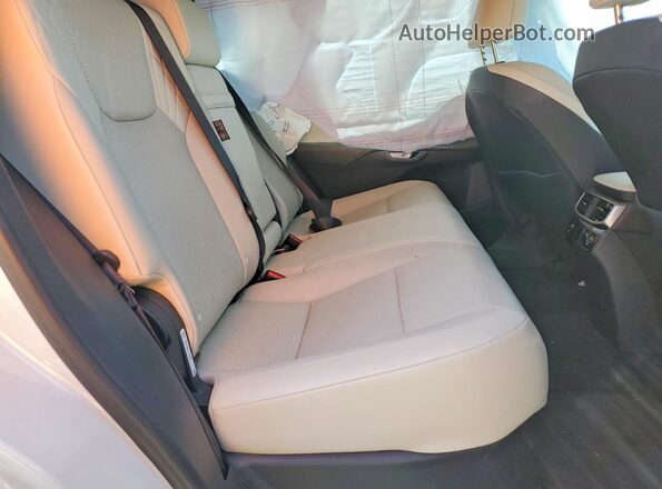 2T2BAMCA1RC057940 2024 LEXUS RX White Вид задньої частини салону