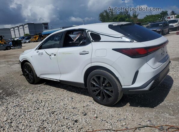 2T2BAMCA3RC040993 2024 LEXUS RX White 