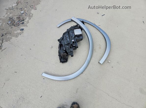 2T2BAMCA4RC059004 2024 LEXUS RX Silver Vista del compartimento del motor
