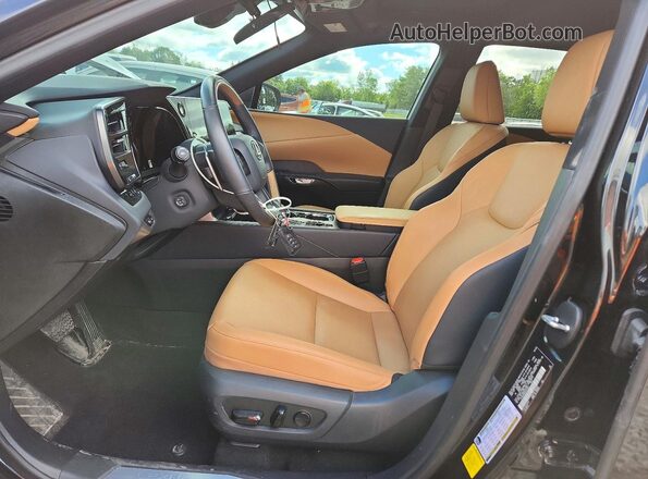 2T2BAMCA6RC043841 2024 LEXUS RX Black Front interior view