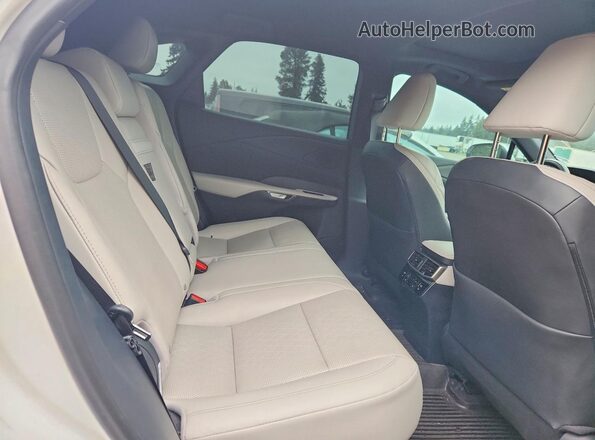 2T2BAMCA7PC028035 2023 LEXUS RX White Rear interior view