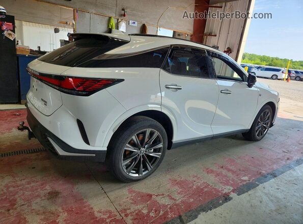 2T2BAMCA9PC016713 2023 LEXUS RX White 