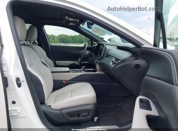 2T2BAMCAXRC068659 2024 LEXUS RX 350 Белый Вид салона спереди