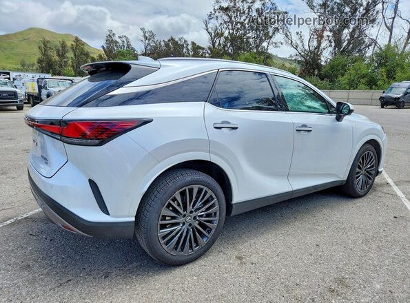 2T2BBMCA0TC113094 2026 LEXUS RX White 