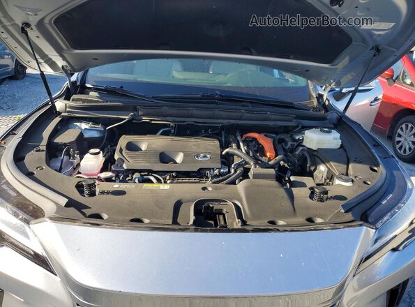 2T2BBMCA2SC098175 2025 LEXUS RX Silver Widok komory silnika