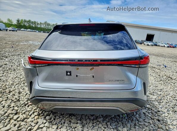 2T2BBMCA5RC031404 2024 LEXUS RX Серебряный Вид сзади
