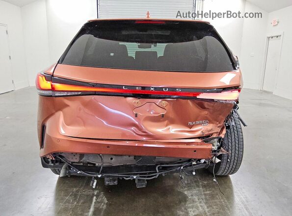 2T2BBMCA5RC036568 2024 LEXUS RX Orange Widok z tyłu