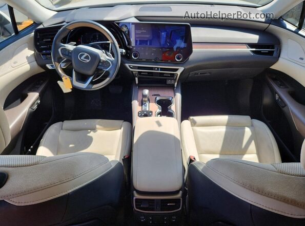 2T2BBMCAXPC013946 2023 LEXUS RX White Dashboard view