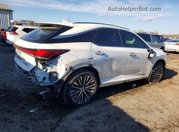 2T2BBMCAXPC016930 2023 LEXUS RX White 