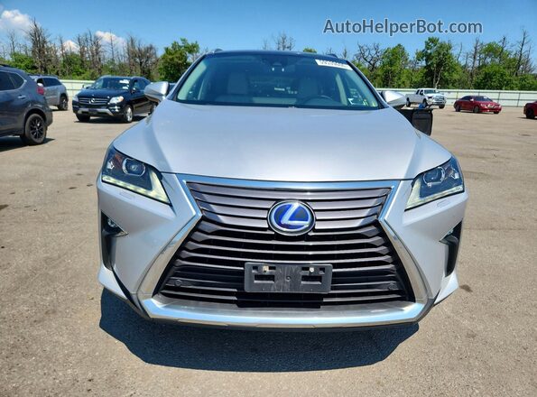 2T2BGMCA0HC010251 2017 LEXUS RX Серебряный Вид спереди