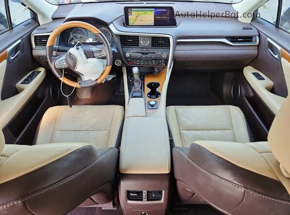 2T2BZMCA0JC148839 2018 LEXUS RX White Widok deski rozdzielczej