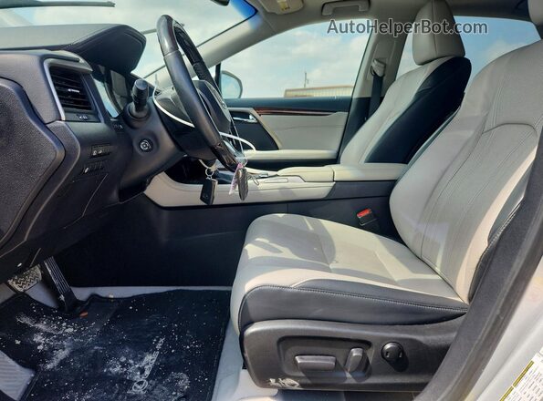 2T2BZMCA1KC173833 2019 LEXUS RX Silver Widok wnętrza z przodu
